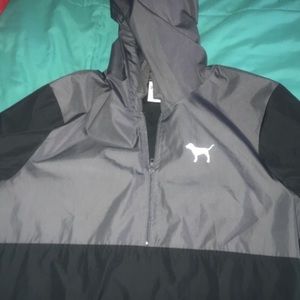 🔴SOLD🔴Victoria Secret Pink Black Windbreaker